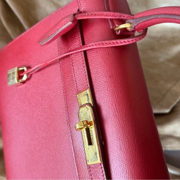 SOLD - HERMES Red Epsom Kelly 28 GHW - Picture 9 of 16